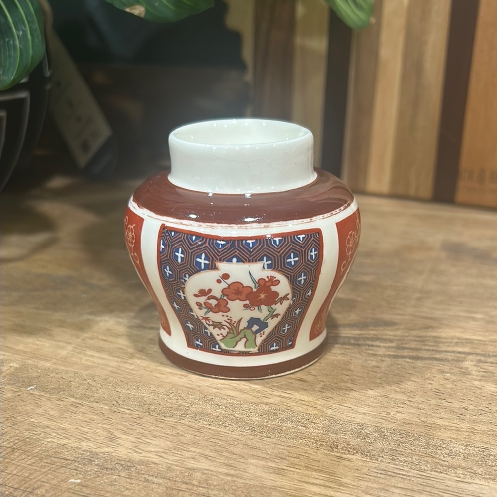 Vintage Gailstyn-Sutton Porcelain Candle Holder